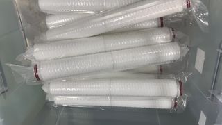 120°C Yüksek Sıcaklık ile Hassas Filtrasyon için PBT Serisi Tamamı Polyester PET Yüksek Akışlı Filtre Kartuşu